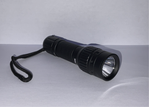 LAMPE TORCHE OUTDOOR OPERATOR MT1 350 LUMENS