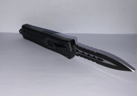 COUTEAU EJECTABLE MAX KNIVES MKO19